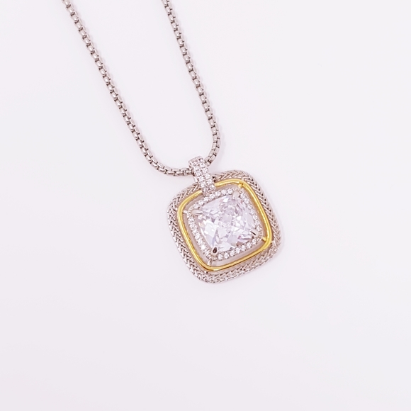 Jewelry - Square Shape CZ Pendant Necklace